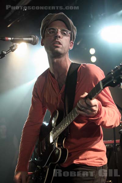 CLAP YOUR HANDS SAY YEAH - 2011-09-12 - PARIS - La Maroquinerie - 